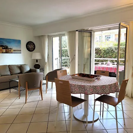 Apartman L'emeraude T2 Terrasse Jardinet Antibes