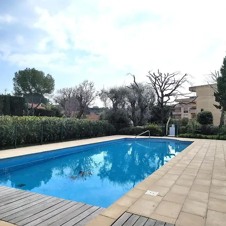 Apartman L'emeraude T2 Terrasse Jardinet Antibes