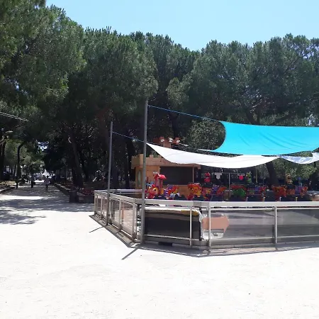 L'emeraude T2 Terrasse Jardinet Apartman Antibes